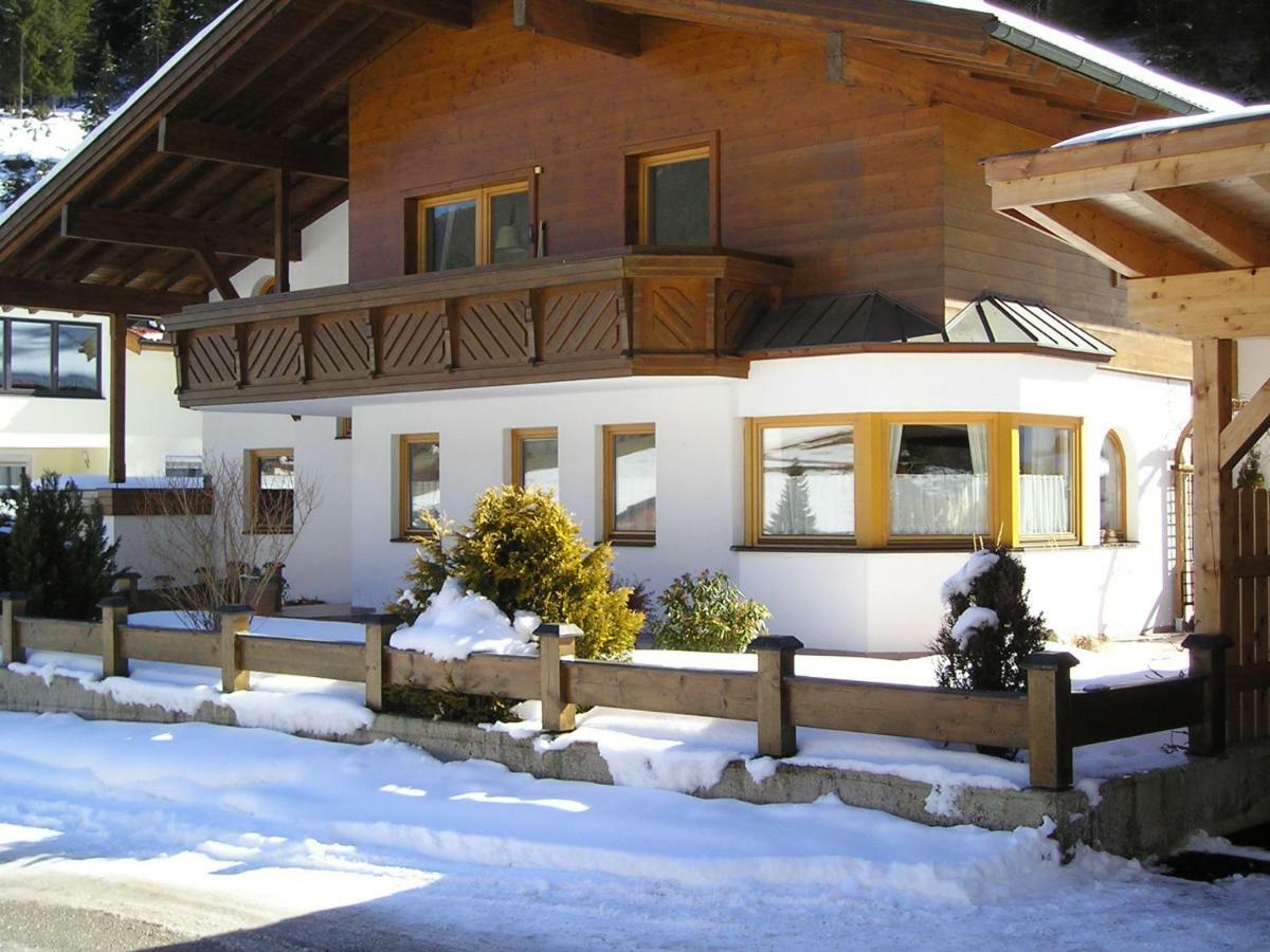 Apartments Weissstein 塞尔赖因山谷格里斯 外观 照片